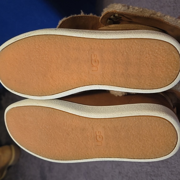 Women's Camel Color Ugg Sneakers - Picture 4 of 7